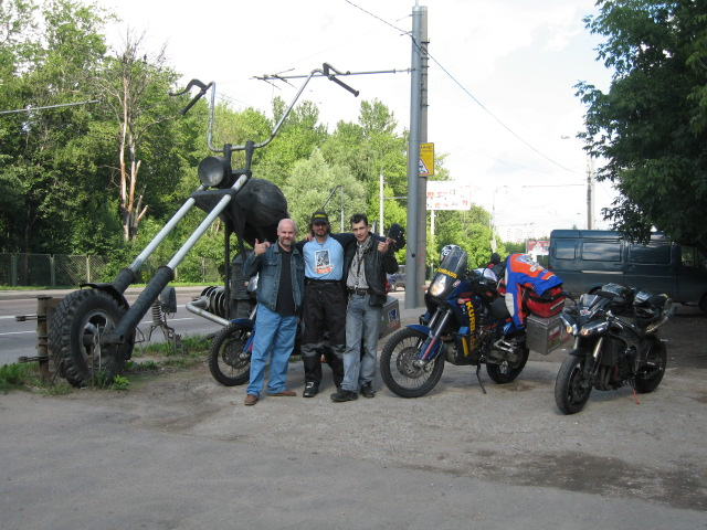 28 000 км из Риги в Австралию на мотоциклах